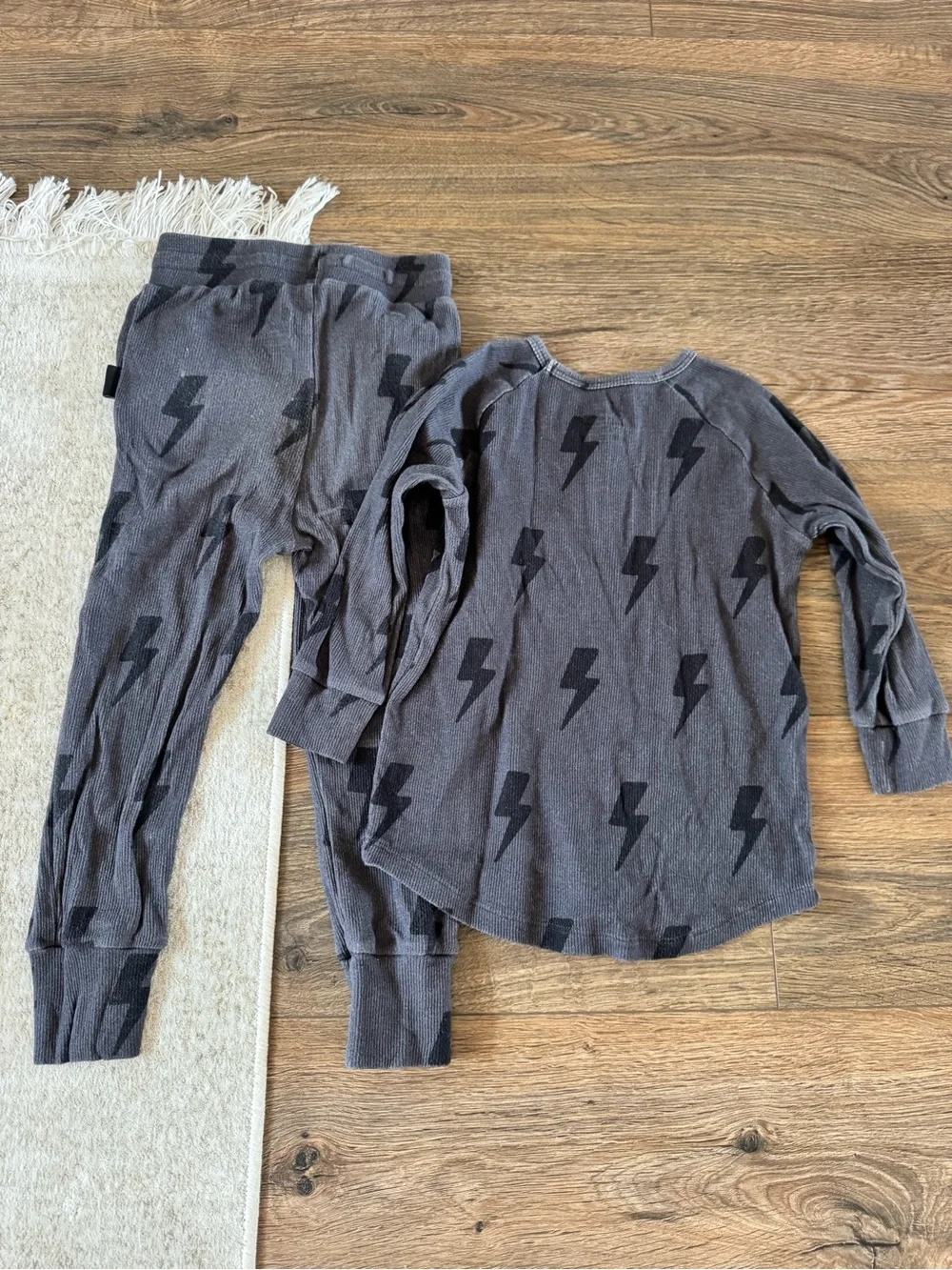 SBC cozy charcoal
